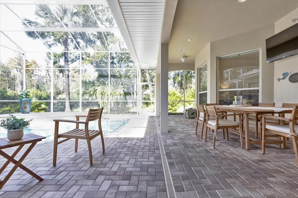 En Venta: $1,400,000 (4 camas, 3 baños, 3548 Pies cuadrados)