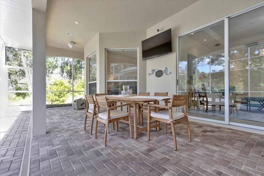 En Venta: $1,400,000 (4 camas, 3 baños, 3548 Pies cuadrados)