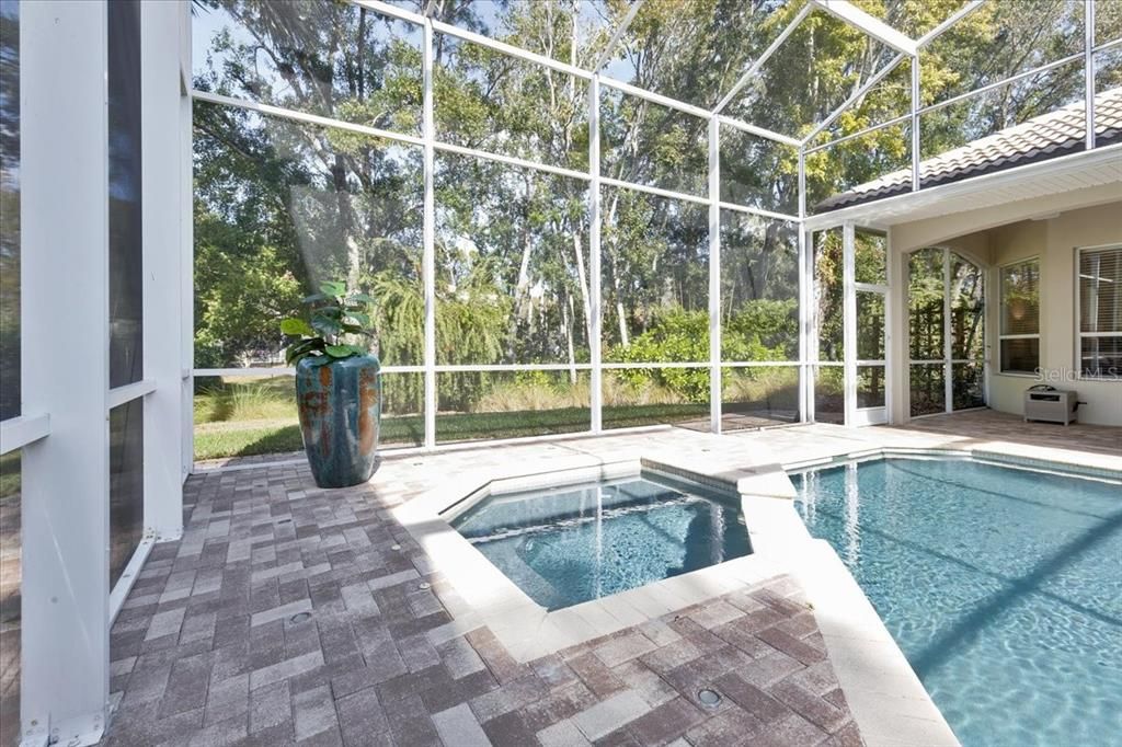 En Venta: $1,400,000 (4 camas, 3 baños, 3548 Pies cuadrados)