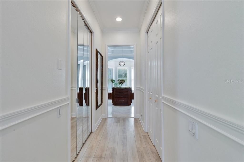 En Venta: $1,400,000 (4 camas, 3 baños, 3548 Pies cuadrados)