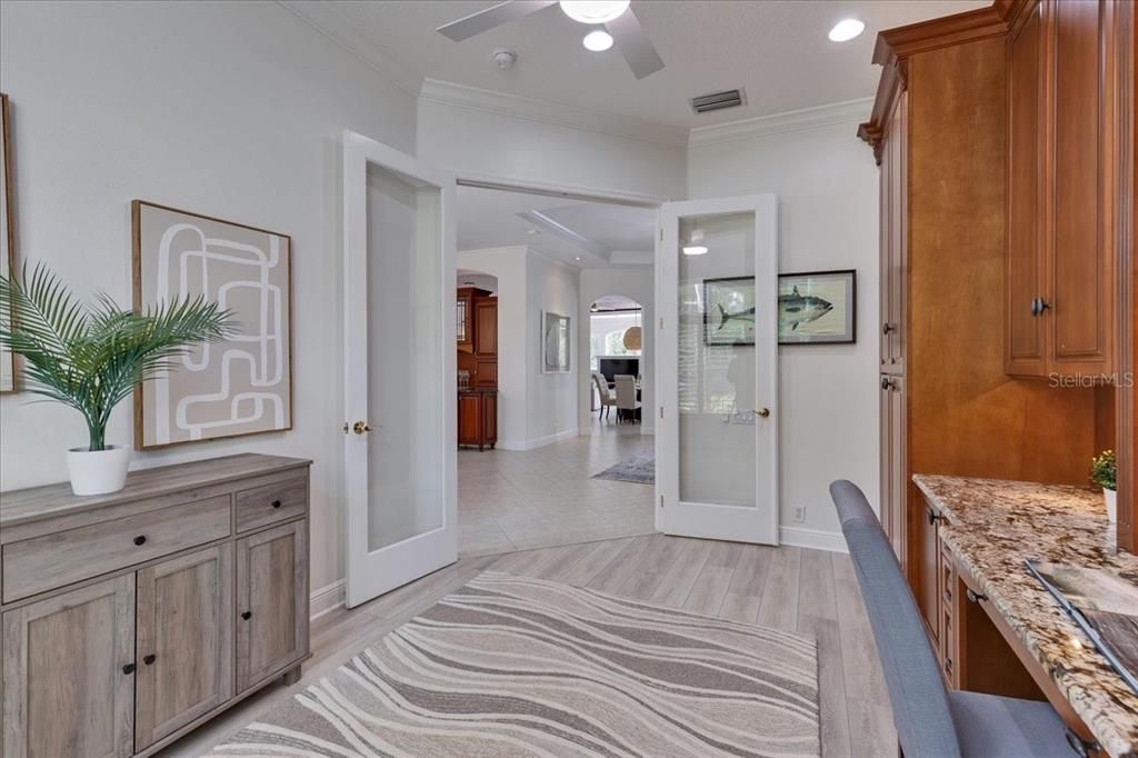 En Venta: $1,400,000 (4 camas, 3 baños, 3548 Pies cuadrados)