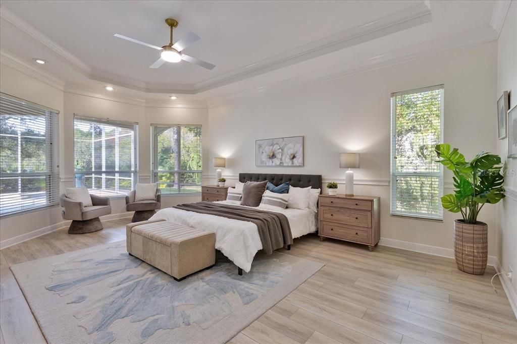 En Venta: $1,400,000 (4 camas, 3 baños, 3548 Pies cuadrados)