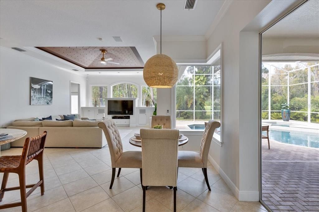 En Venta: $1,400,000 (4 camas, 3 baños, 3548 Pies cuadrados)