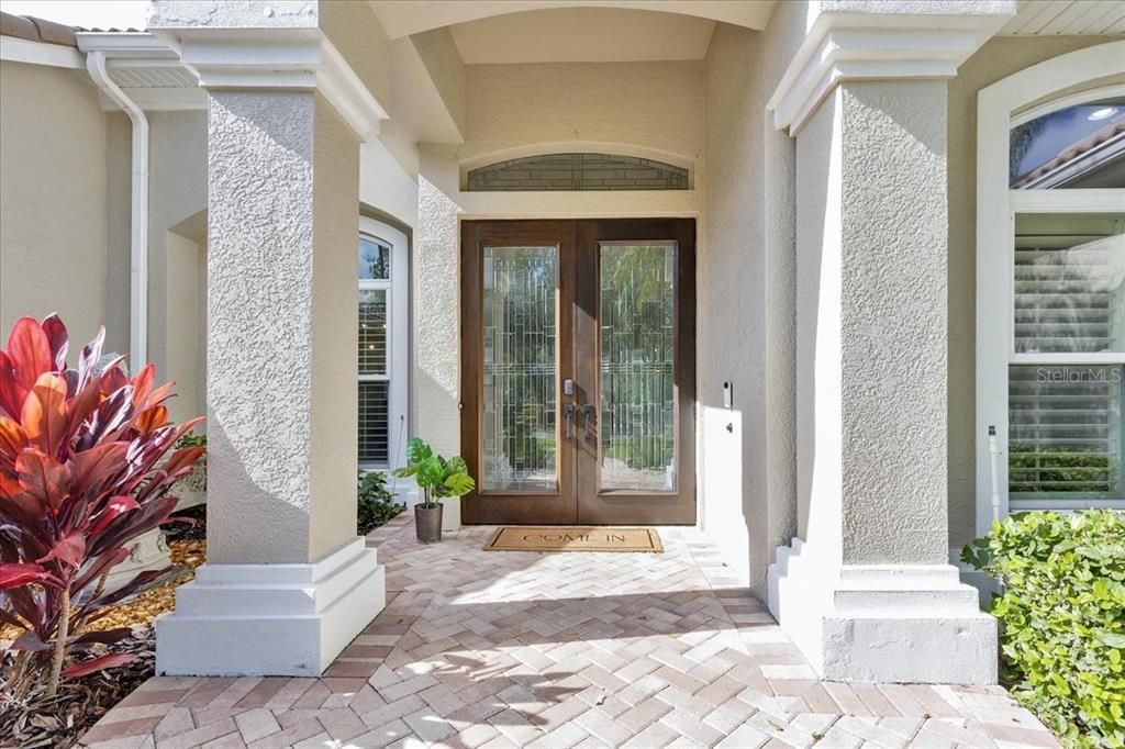 En Venta: $1,400,000 (4 camas, 3 baños, 3548 Pies cuadrados)