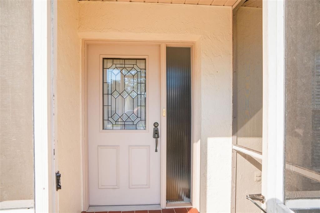 For Sale: $275,000 (2 beds, 2 baths, 1765 Square Feet)