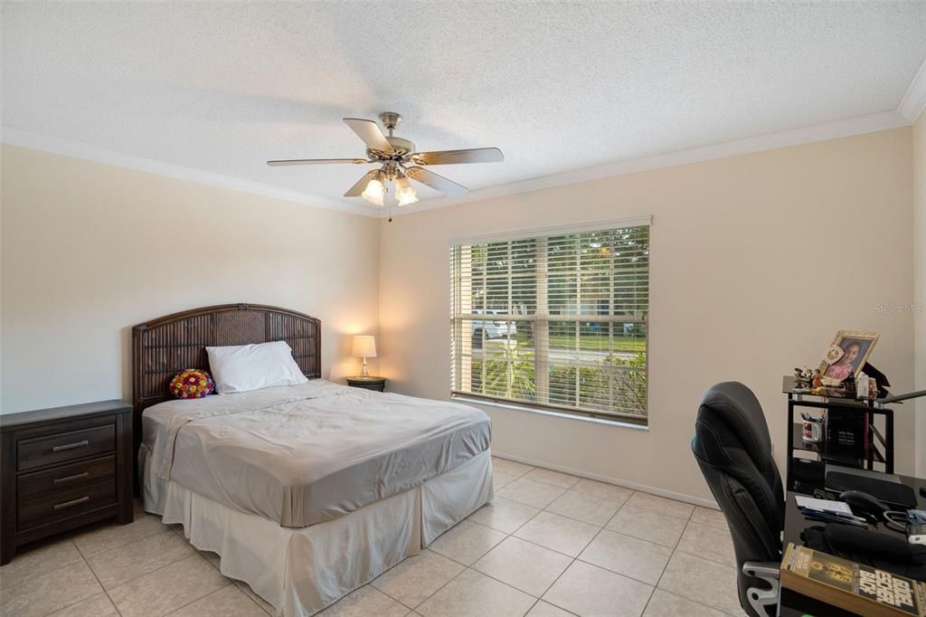 For Sale: $275,000 (2 beds, 2 baths, 1765 Square Feet)