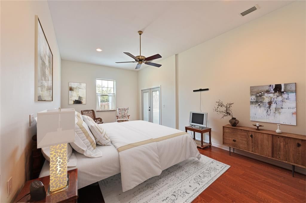 For Sale: $1,250,000 (3 beds, 3 baths, 3767 Square Feet)