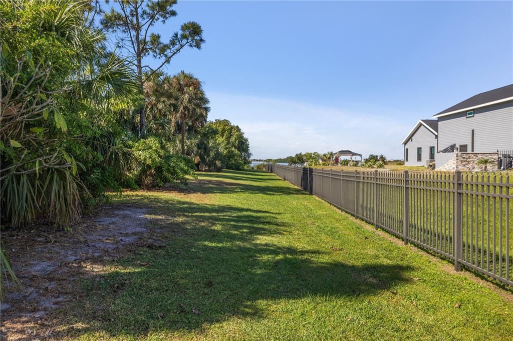 待售: $1,595,000 (3 贝兹, 3 浴室, 3647 平方英尺)