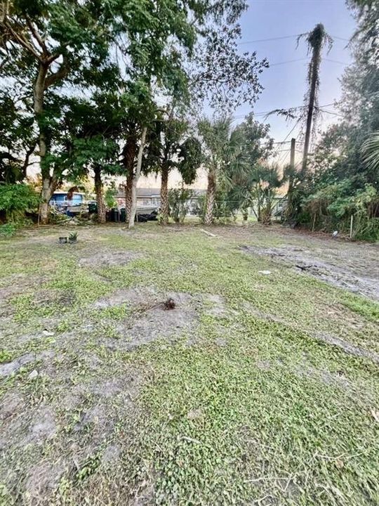 En Renta: $2,050 (3 camas, 2 baños, 1100 Pies cuadrados)