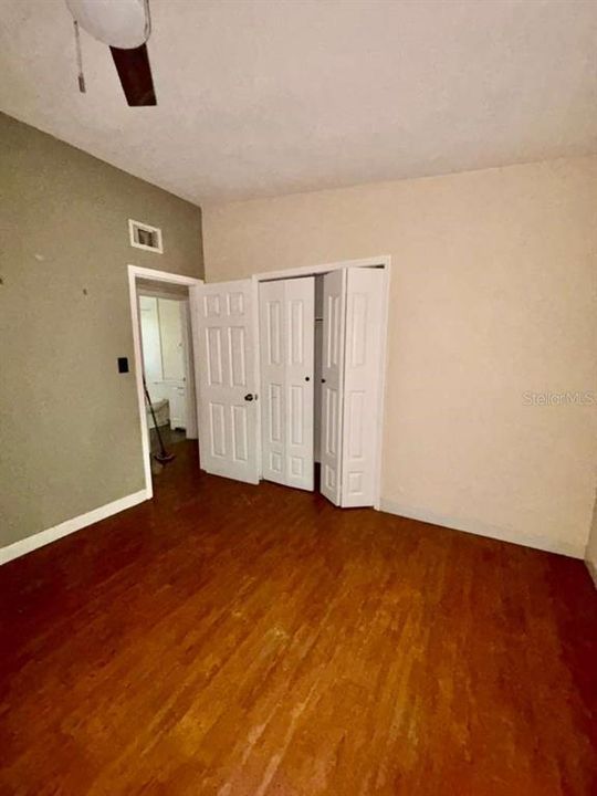 En Renta: $2,050 (3 camas, 2 baños, 1100 Pies cuadrados)