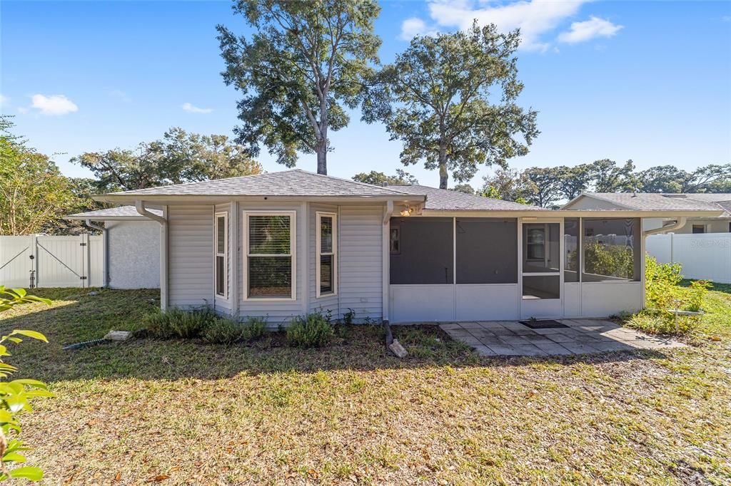 For Sale: $275,900 (3 beds, 2 baths, 1604 Square Feet)