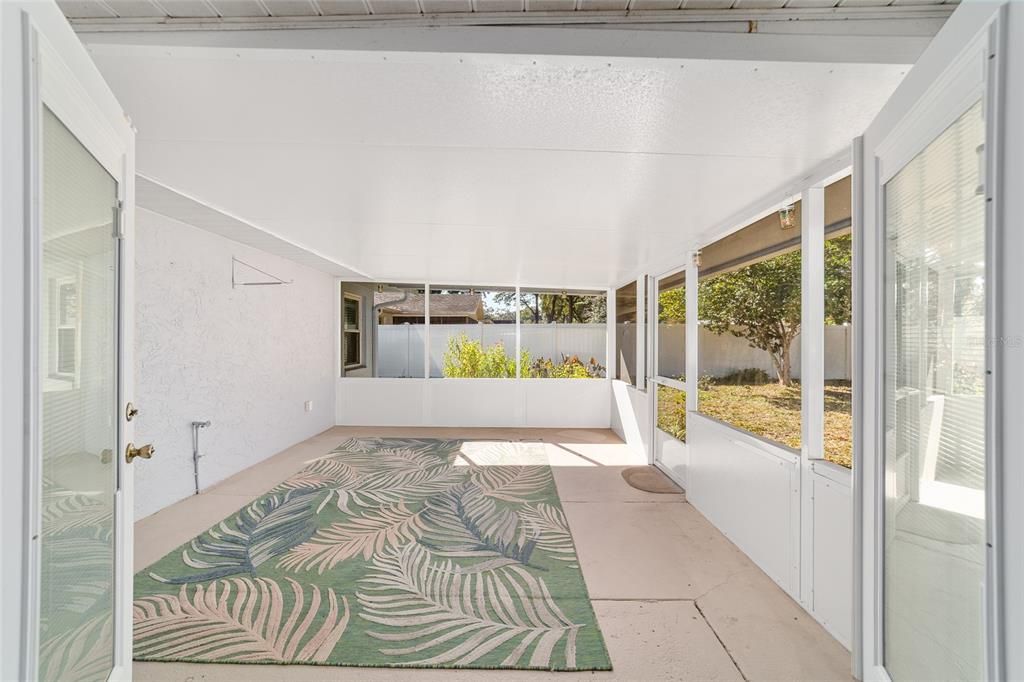 For Sale: $275,900 (3 beds, 2 baths, 1604 Square Feet)