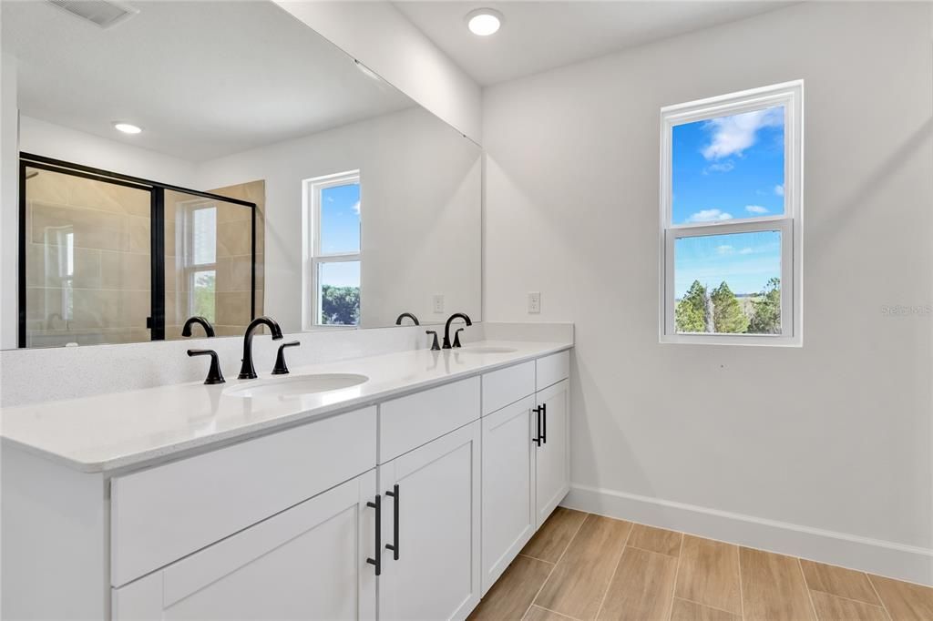 待售: $591,261 (5 贝兹, 3 浴室, 3030 平方英尺)