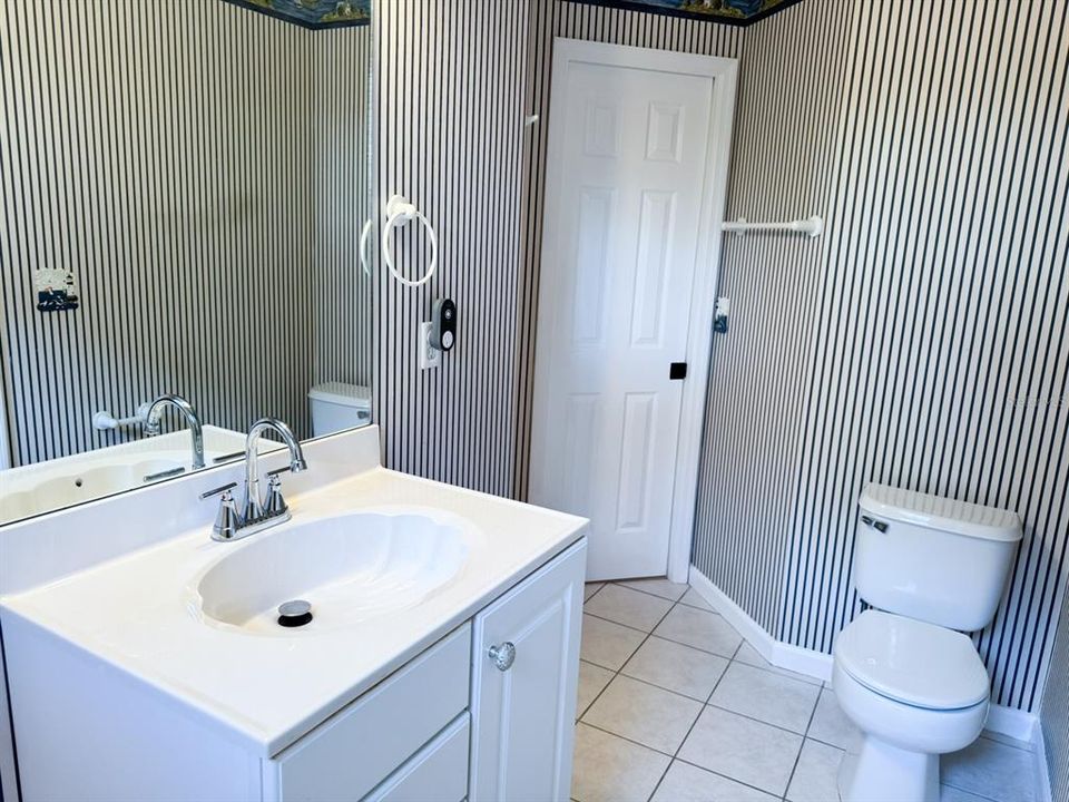 Active With Contract: $475,900 (4 beds, 3 baths, 1923 Square Feet)