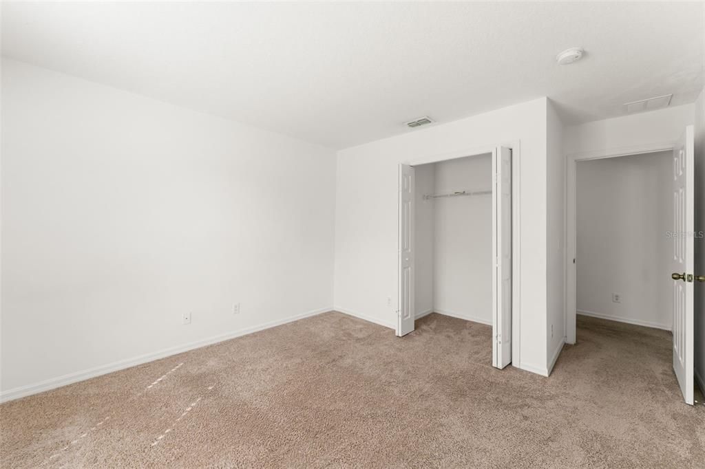 На продажу: $449,000 (6 спален, 2 ванн, 3040 Квадратных фут)