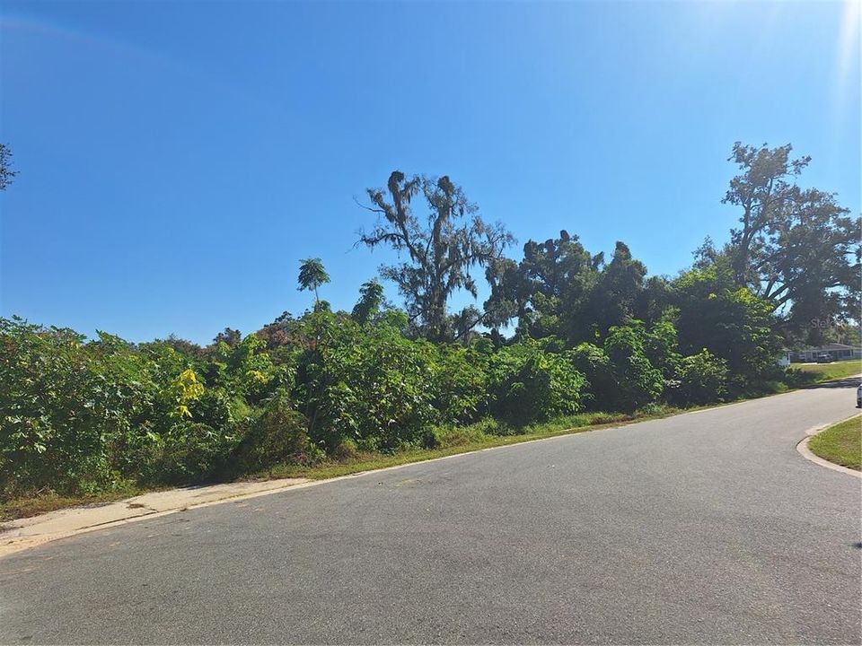 На продажу: $380,000 (6.73 acres)