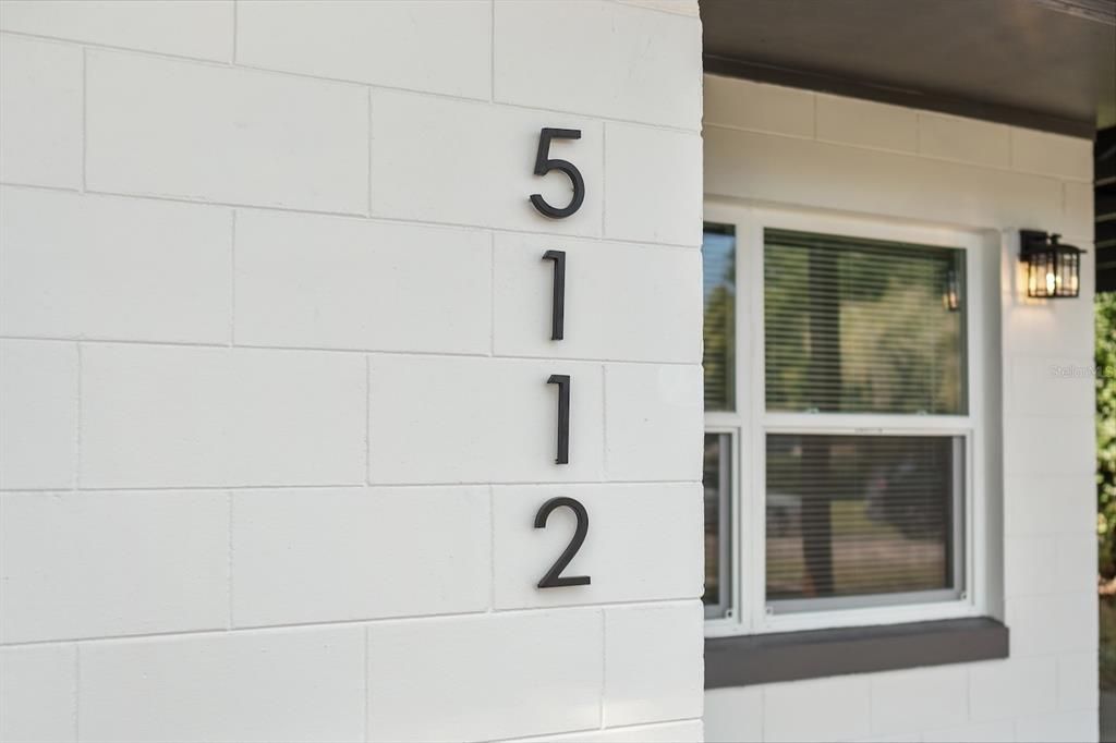 待售: $314,000 (3 贝兹, 1 浴室, 852 平方英尺)