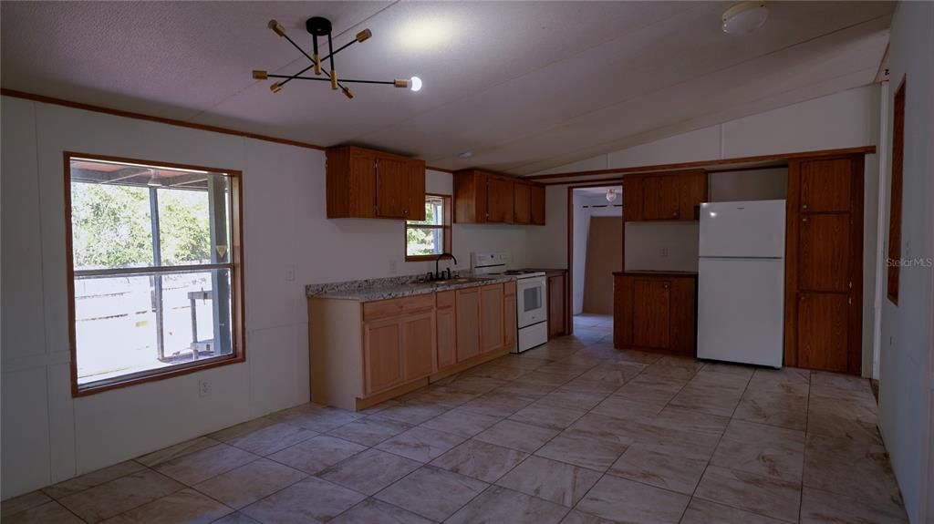 出租: $1,945 (4 贝兹, 2 浴室, 1782 平方英尺)