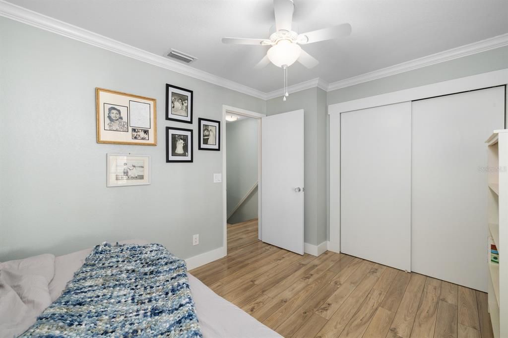 For Sale: $235,000 (2 beds, 2 baths, 1110 Square Feet)