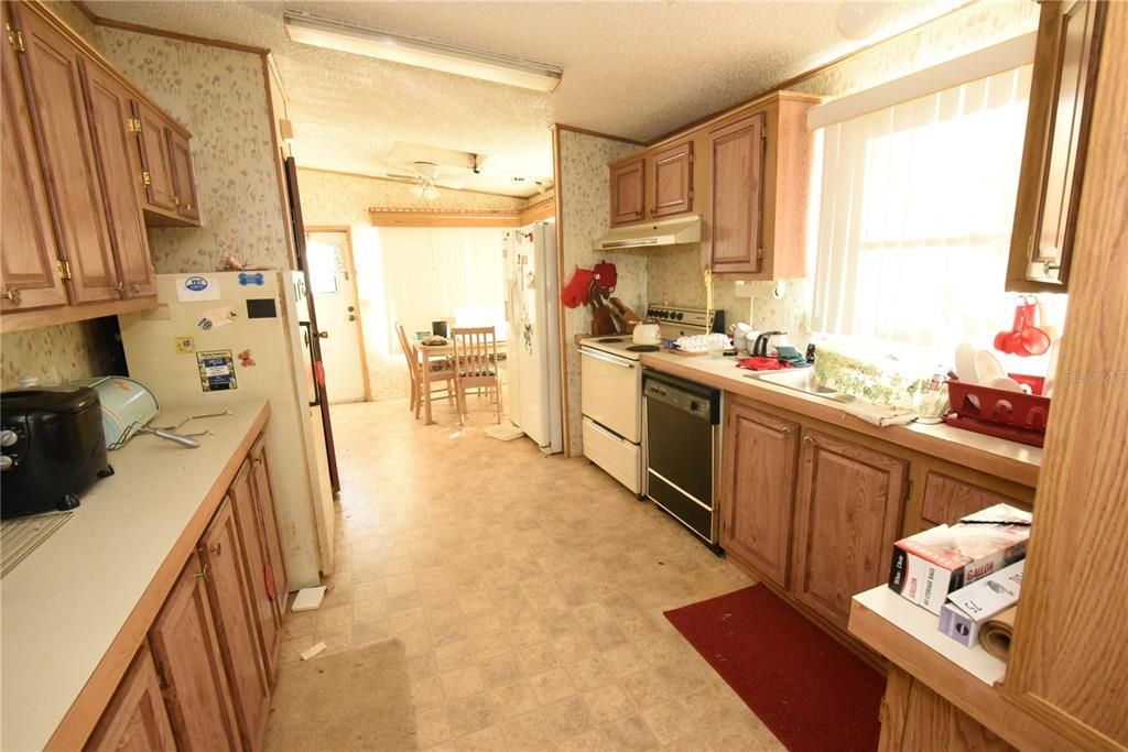 待售: $189,900 (3 贝兹, 2 浴室, 1352 平方英尺)