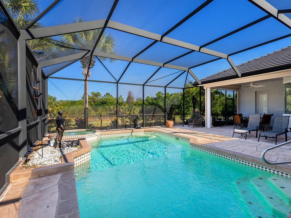 For Sale: $699,000 (3 beds, 3 baths, 2569 Square Feet)