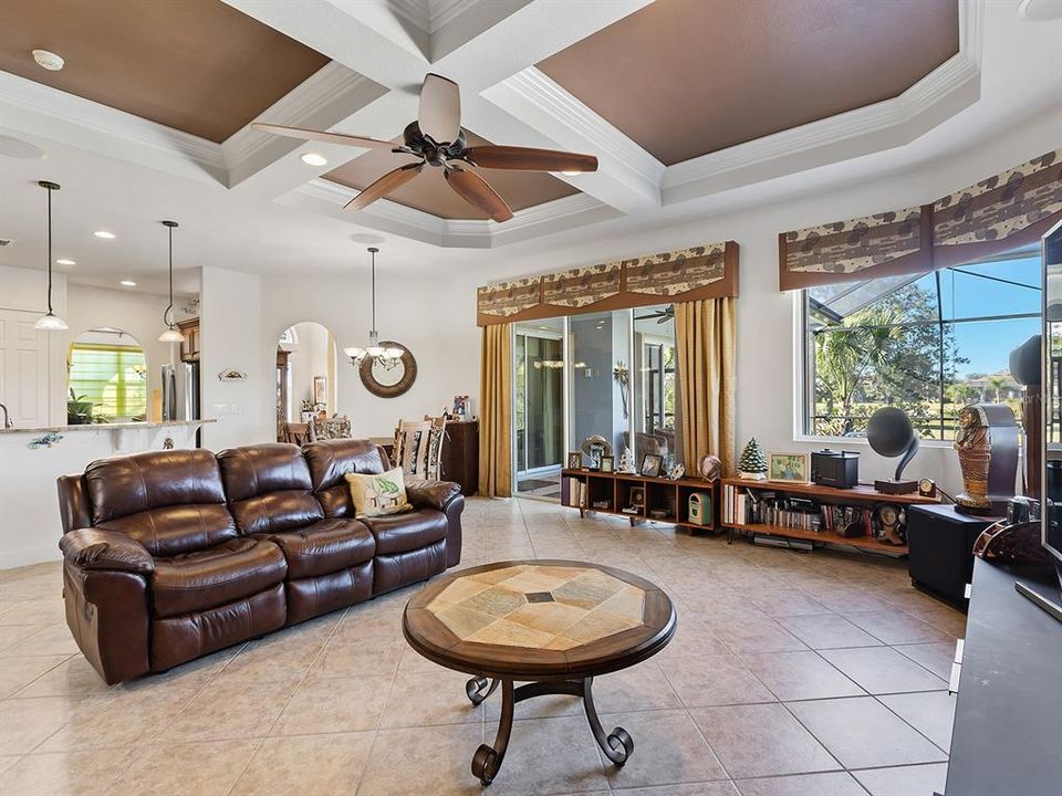 For Sale: $699,000 (3 beds, 3 baths, 2569 Square Feet)