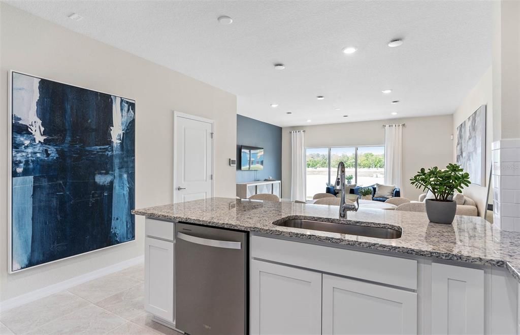 For Sale: $285,090 (3 beds, 2 baths, 1699 Square Feet)