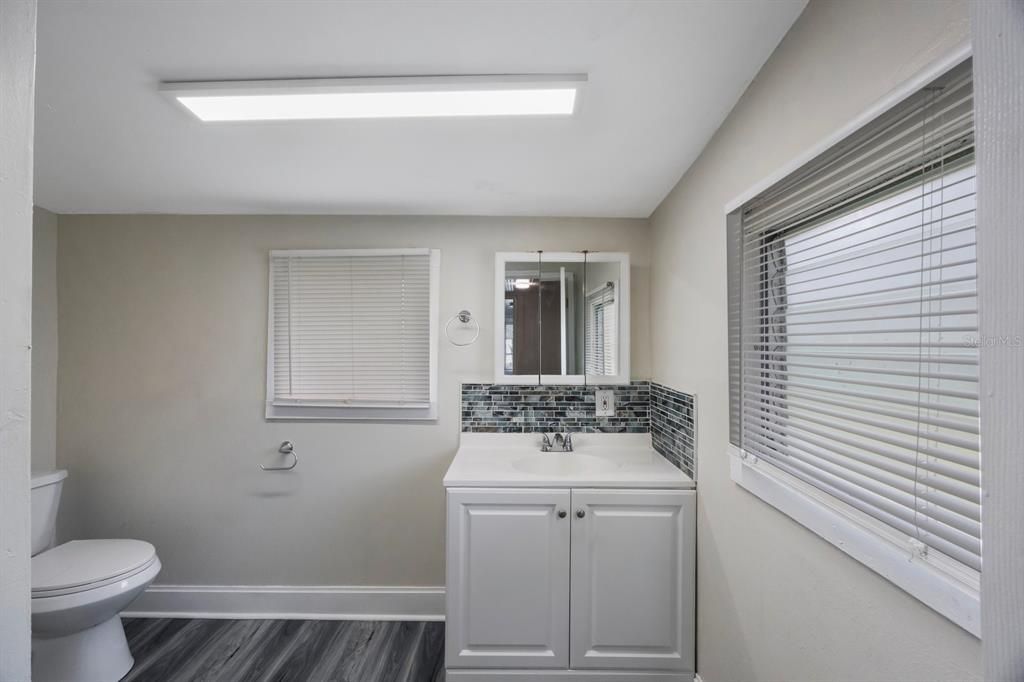 Active With Contract: $299,000 (3 beds, 0 baths, 1000 Square Feet)