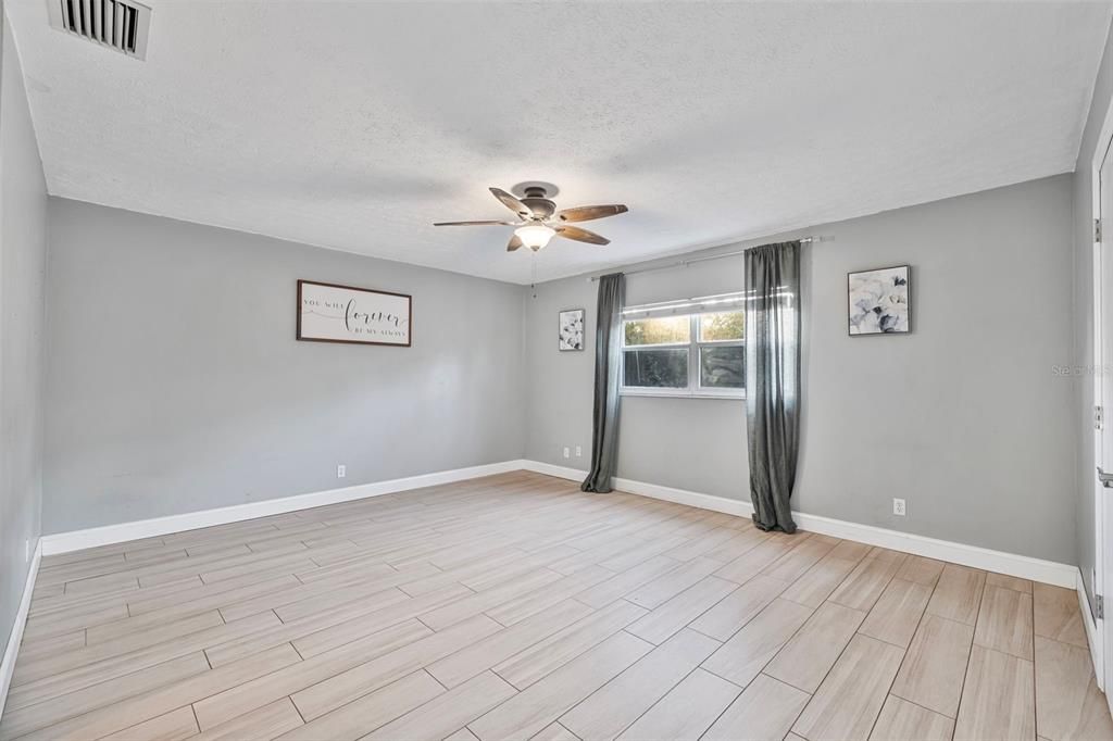 Active With Contract: $740,000 (4 beds, 2 baths, 2219 Square Feet)