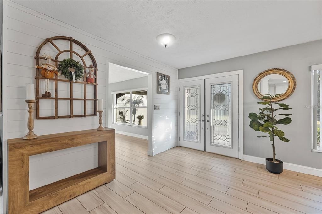 Active With Contract: $740,000 (4 beds, 2 baths, 2219 Square Feet)