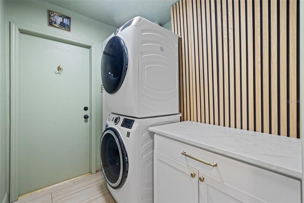 Active With Contract: $740,000 (4 beds, 2 baths, 2219 Square Feet)