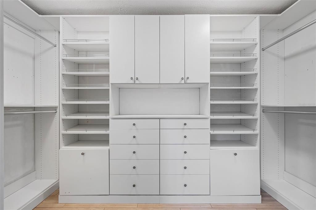 Active With Contract: $740,000 (4 beds, 2 baths, 2219 Square Feet)