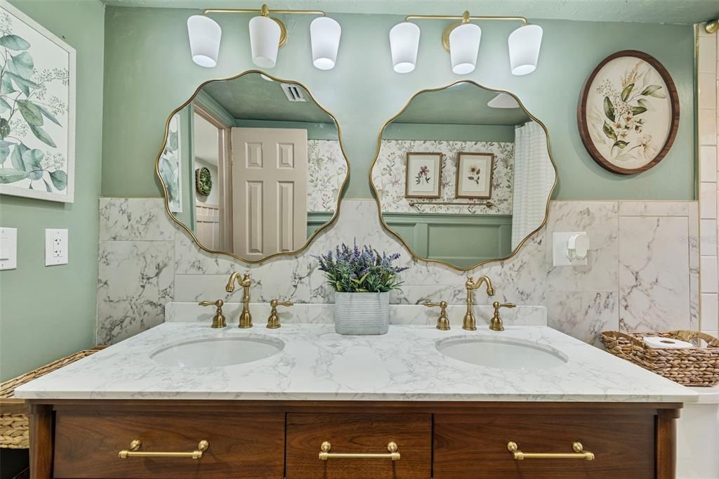 Active With Contract: $740,000 (4 beds, 2 baths, 2219 Square Feet)