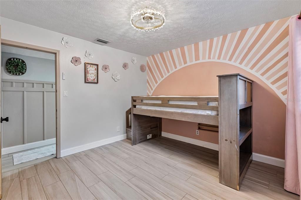 Active With Contract: $740,000 (4 beds, 2 baths, 2219 Square Feet)