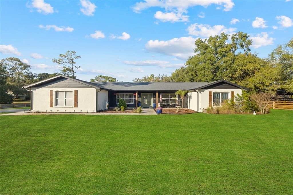 Active With Contract: $740,000 (4 beds, 2 baths, 2219 Square Feet)