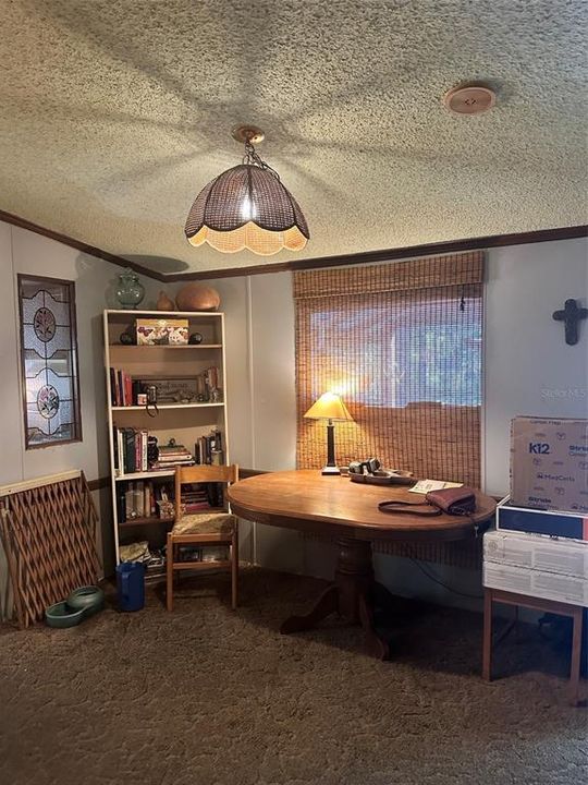 For Sale: $135,000 (3 beds, 2 baths, 1620 Square Feet)