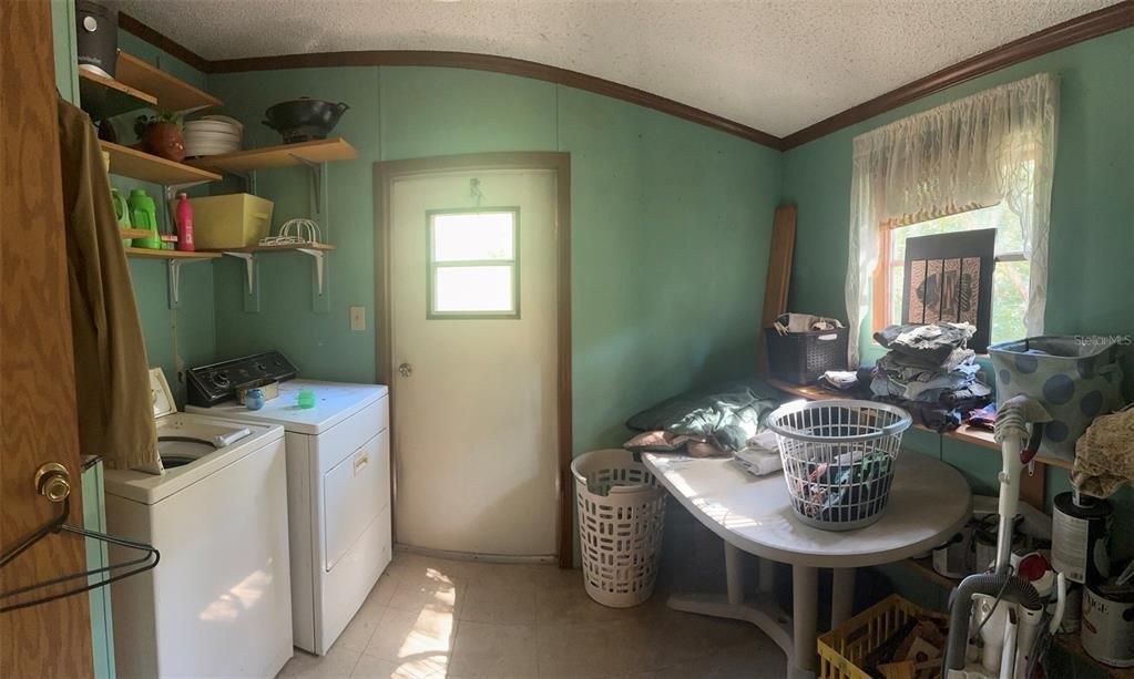 For Sale: $135,000 (3 beds, 2 baths, 1620 Square Feet)