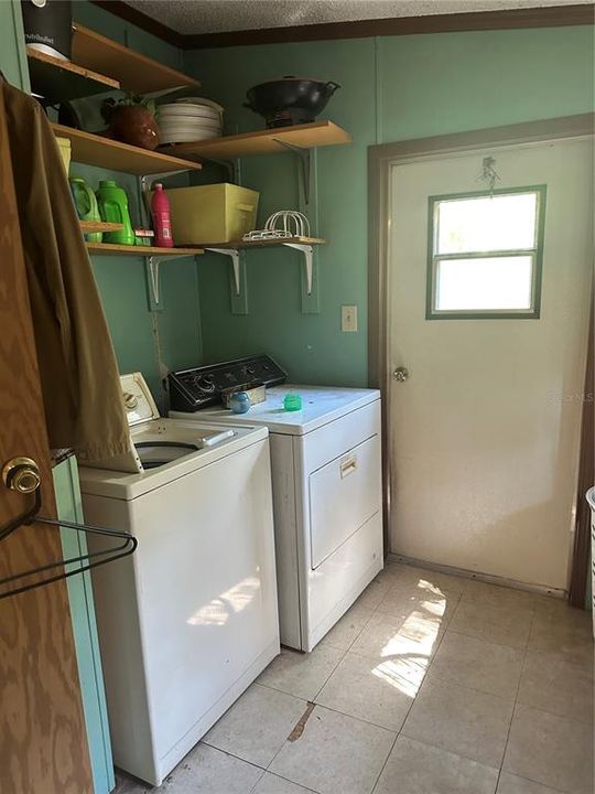 For Sale: $135,000 (3 beds, 2 baths, 1620 Square Feet)
