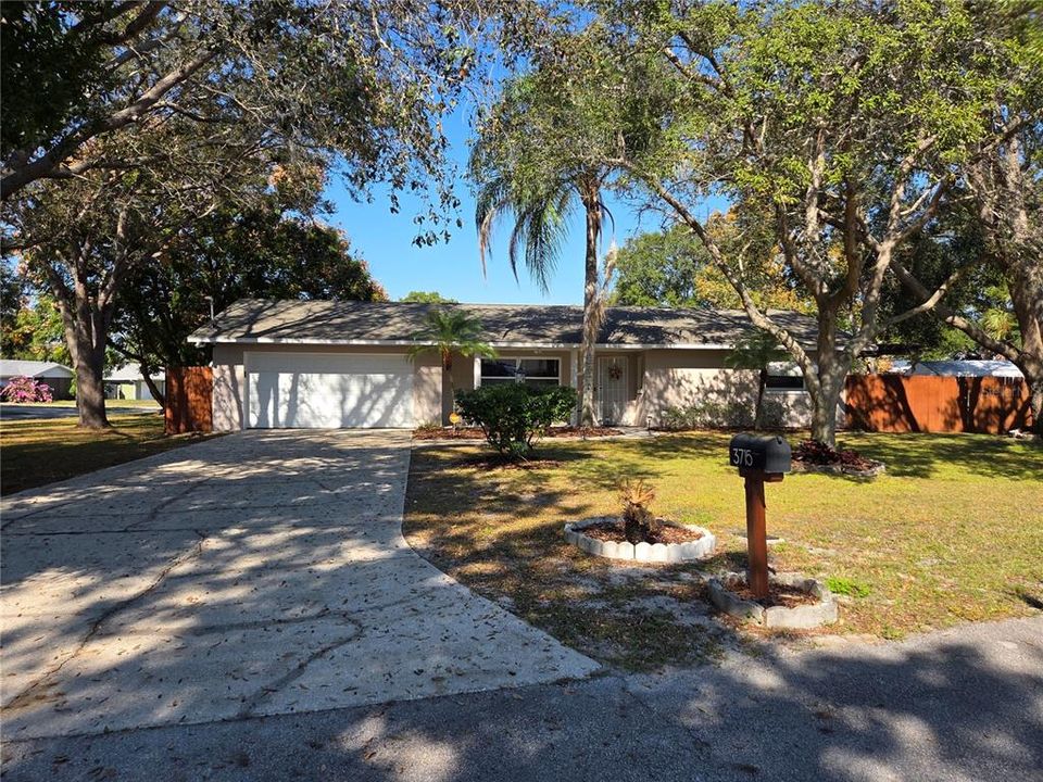 For Sale: $228,900 (2 beds, 2 baths, 1248 Square Feet)