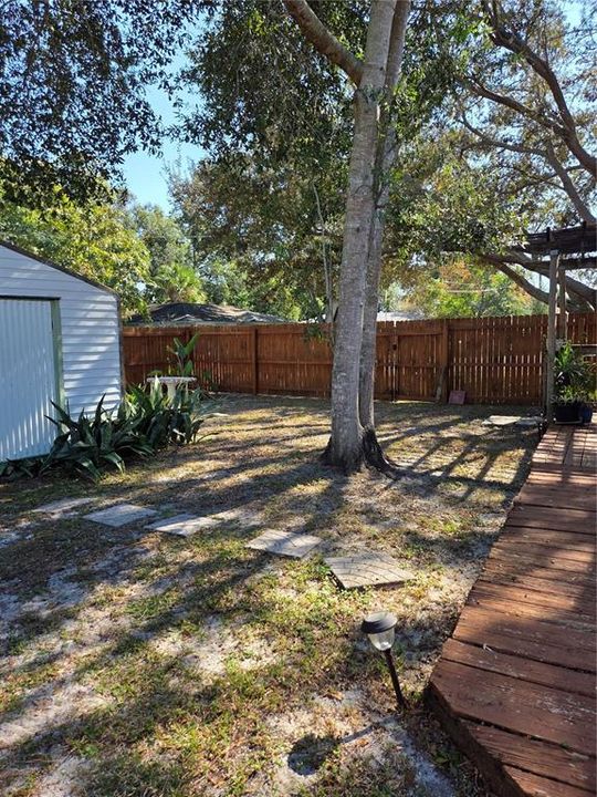 For Sale: $228,900 (2 beds, 2 baths, 1248 Square Feet)