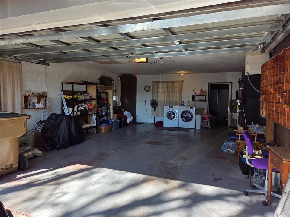 For Sale: $228,900 (2 beds, 2 baths, 1248 Square Feet)