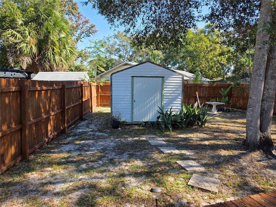 For Sale: $228,900 (2 beds, 2 baths, 1248 Square Feet)