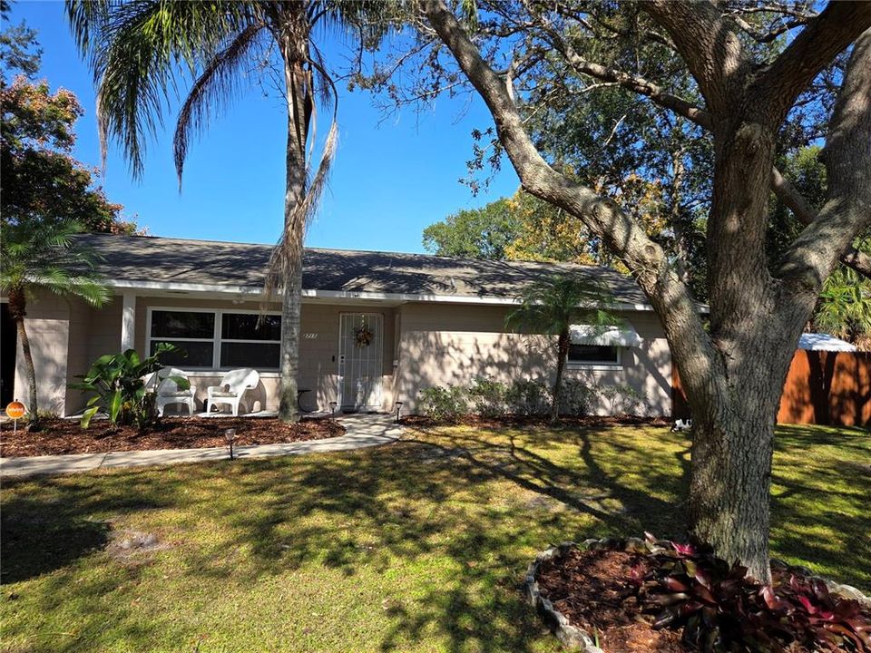 For Sale: $228,900 (2 beds, 2 baths, 1248 Square Feet)