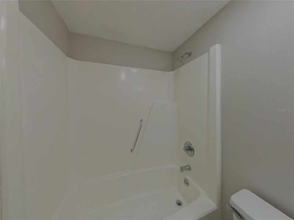 For Rent: $2,229 (3 beds, 2 baths, 1196 Square Feet)
