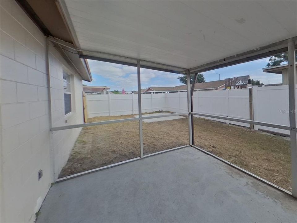 For Rent: $2,229 (3 beds, 2 baths, 1196 Square Feet)