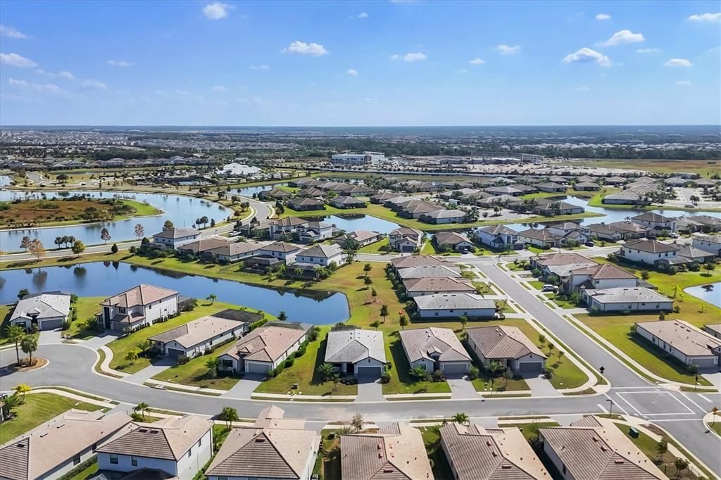 出租: $3,150 (3 贝兹, 3 浴室, 1840 平方英尺)