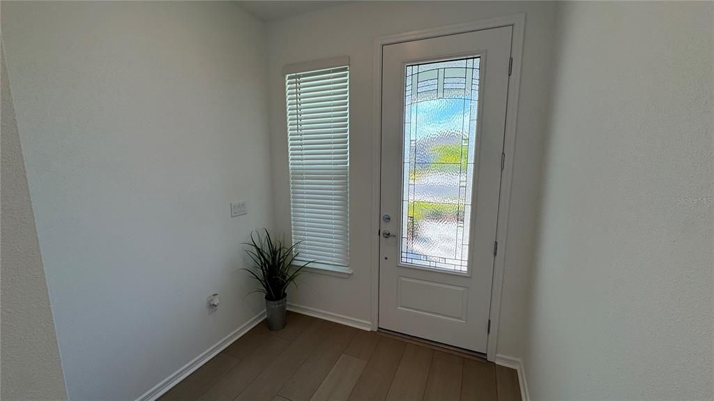 出租: $2,600 (3 贝兹, 2 浴室, 1655 平方英尺)