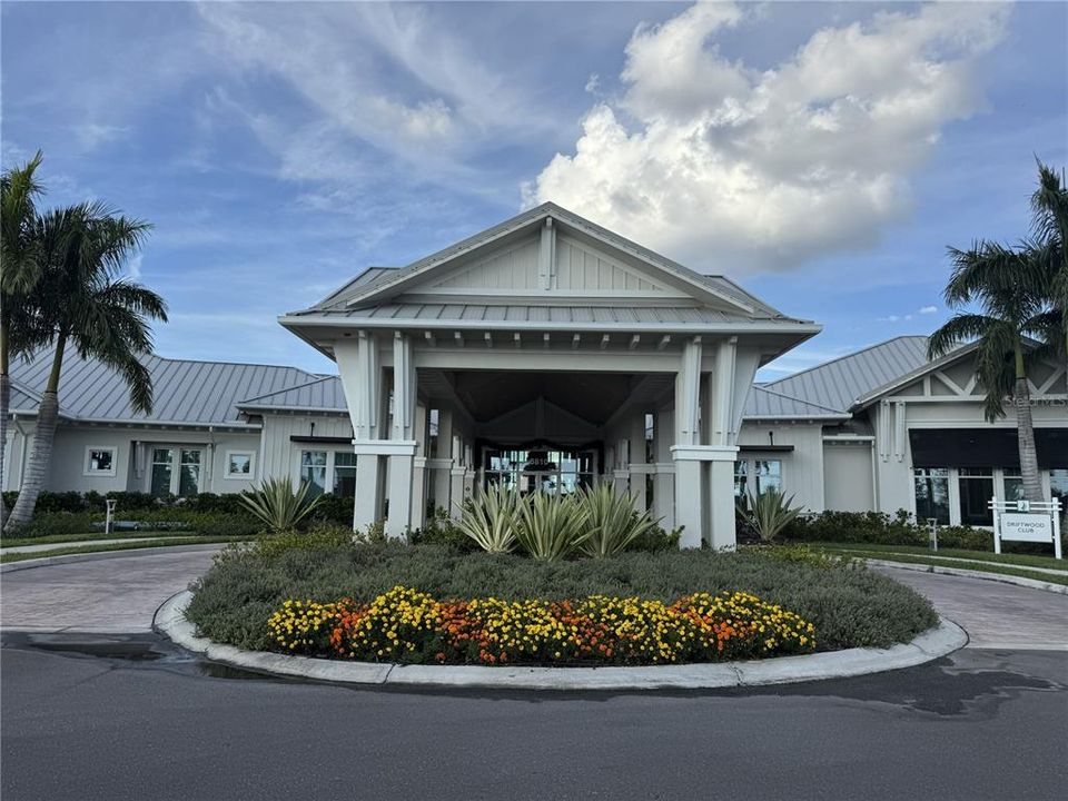 出租: $2,600 (3 贝兹, 2 浴室, 1655 平方英尺)