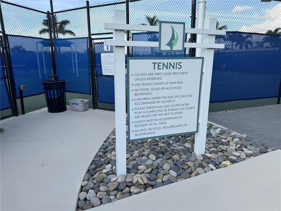 出租: $2,600 (3 贝兹, 2 浴室, 1655 平方英尺)