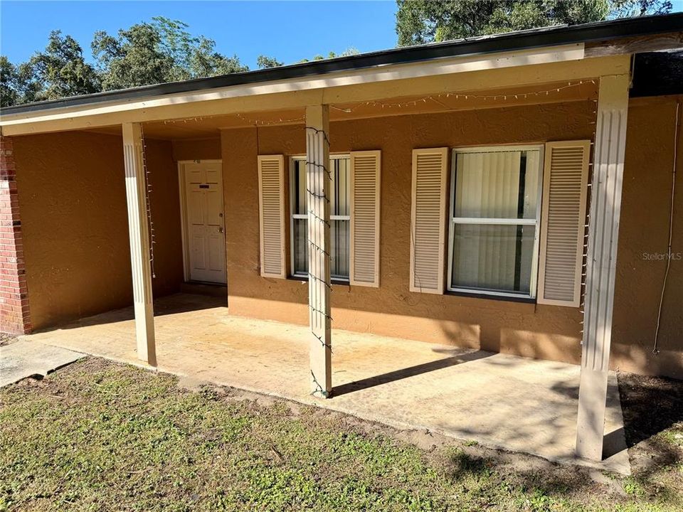 На продажу: $315,000 (4 спален, 2 ванн, 1482 Квадратных фут)